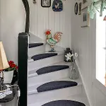 شقة 3 Bedroom Cozy In