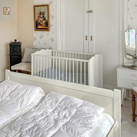 3 Bedroom Cozy In Leilighet