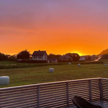 3 Bedroom Cozy In Leilighet