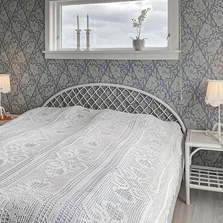 Leilighet 3 Bedroom Cozy In Myklebost