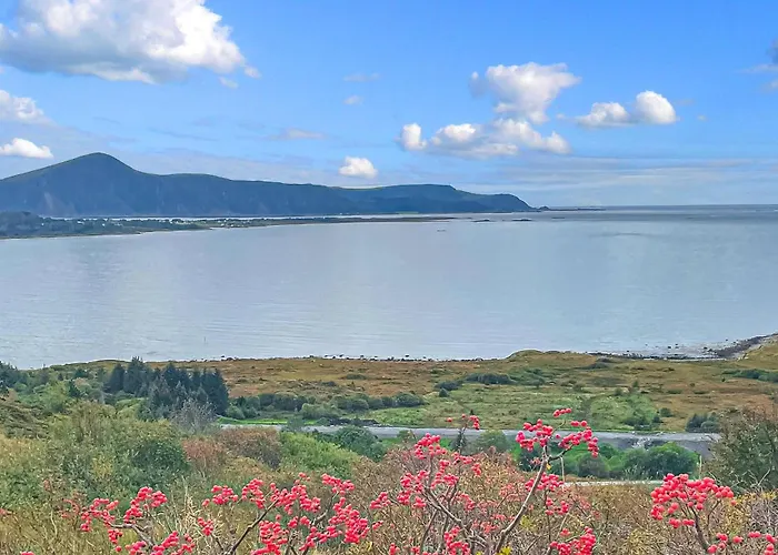 3 Bedroom Cozy In Апартаменты *