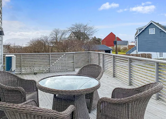 3 Bedroom Cozy In Апартаменты