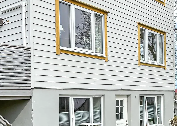 Appartamento 3 Bedroom Cozy In *